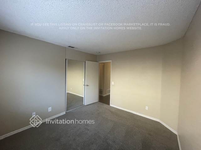 Building Photo - 25530 Black Walnut St