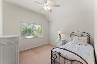 Building Photo - 2006 Bradley Ct