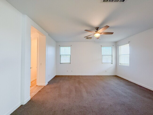 Building Photo - 3811 S 64th Dr