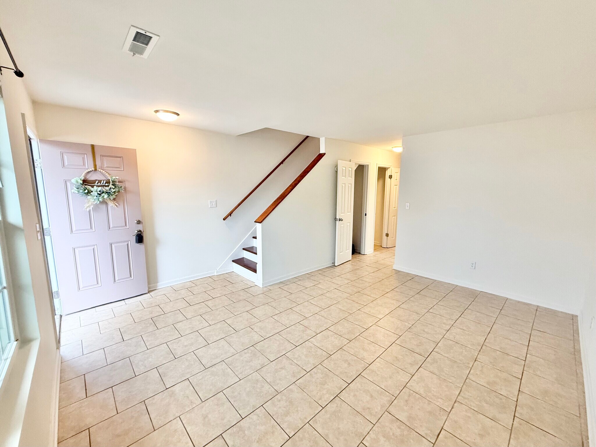 Living Room - 1st Floor - 274 Fleming Rd