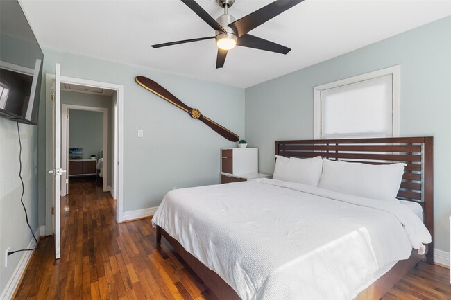 Building Photo - 1422 Market St