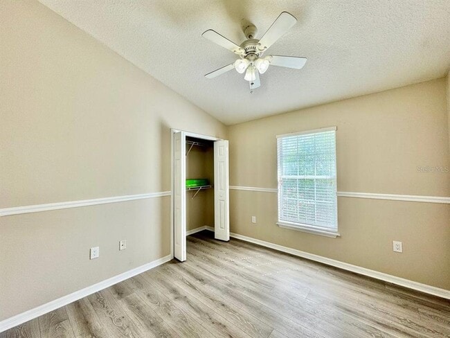 Building Photo - 6713 Breezy Palm Dr