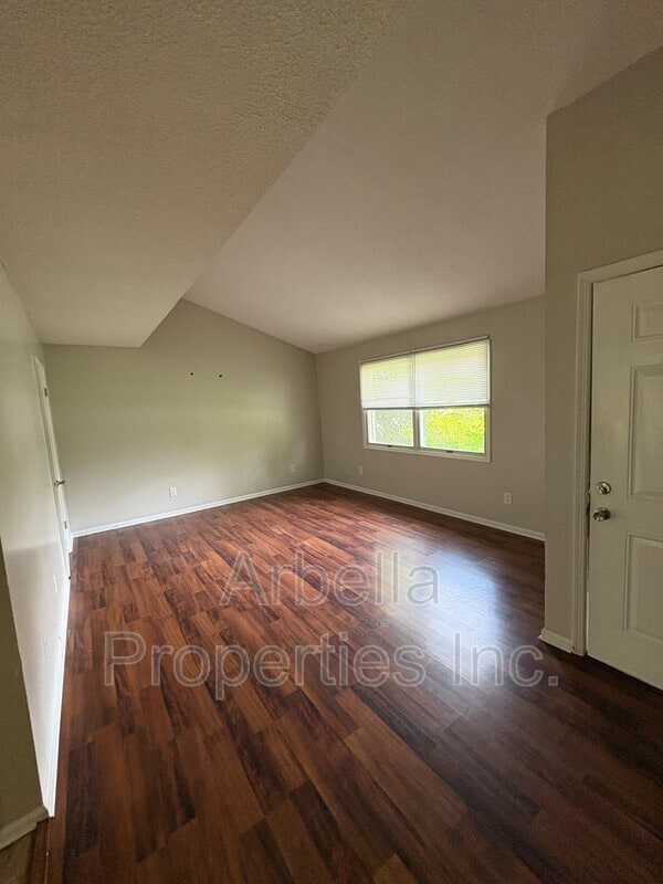 Building Photo - 1816 Presswood Rd