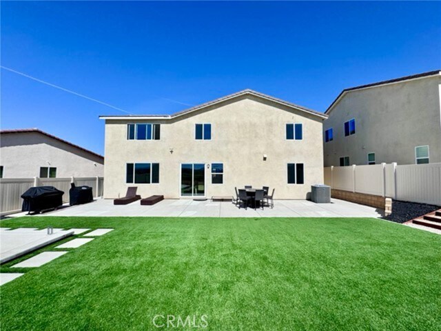 Building Photo - 36224 Owens Dr