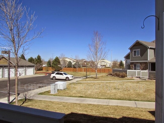 Building Photo - 805 Summer Hawk Dr