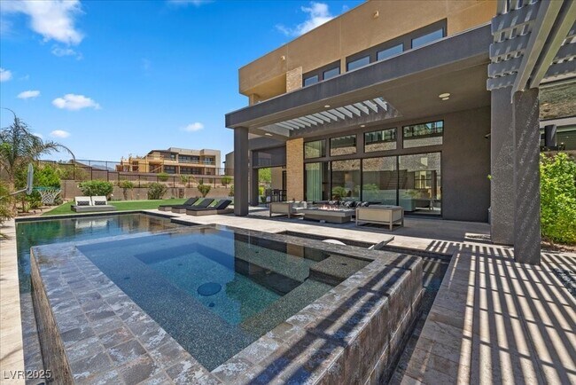 Building Photo - 10950 Earth Hues Ct
