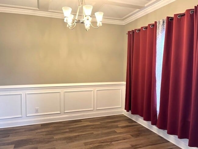 Building Photo - ~~ Beautiful 3-bedroom Home ~~