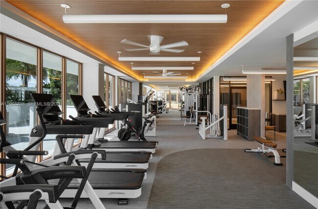 Building Photo - 3900 Alton Rd