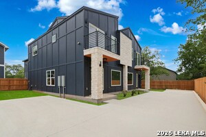 Building Photo - 2111 Virginia
