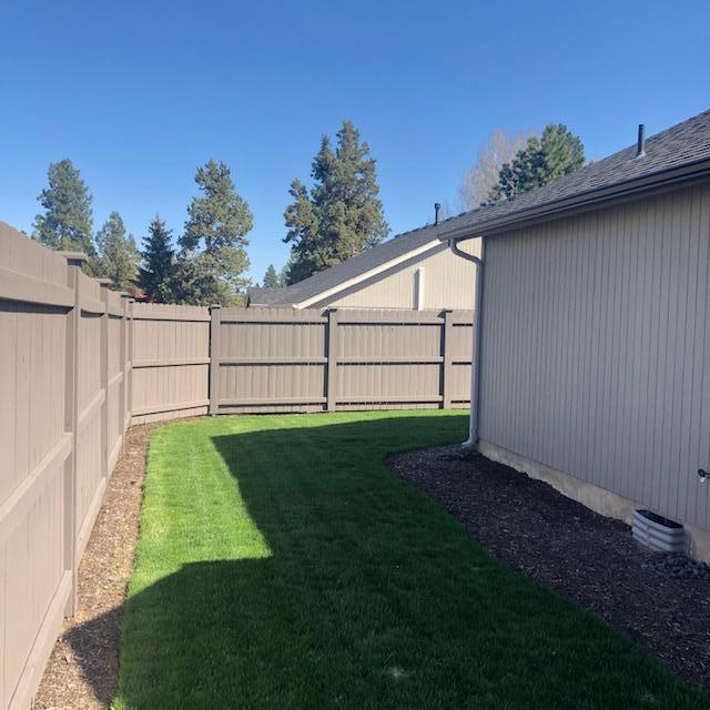 Building Photo - 20380 SE Lois Way