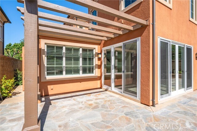 Building Photo - 34 Umbria