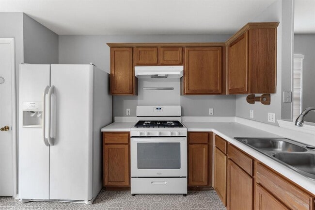 Building Photo - 184 Atlantis