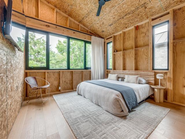 Building Photo - 905 Blackland Ct