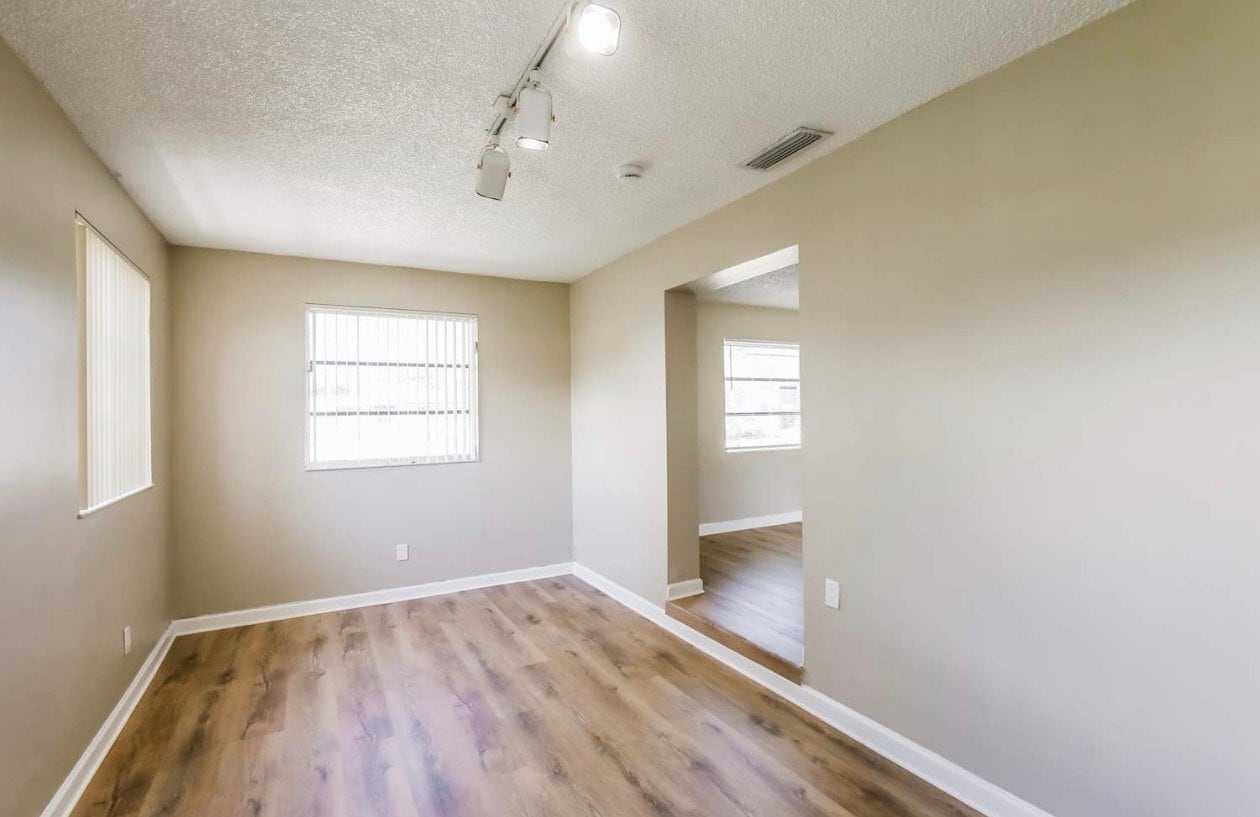 Building Photo - 3011 SW 97th Ct