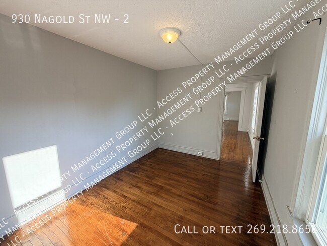 Building Photo - 930 Nagold St NW