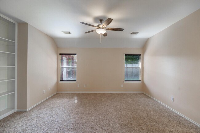 Building Photo - 24523 Rathford Ct