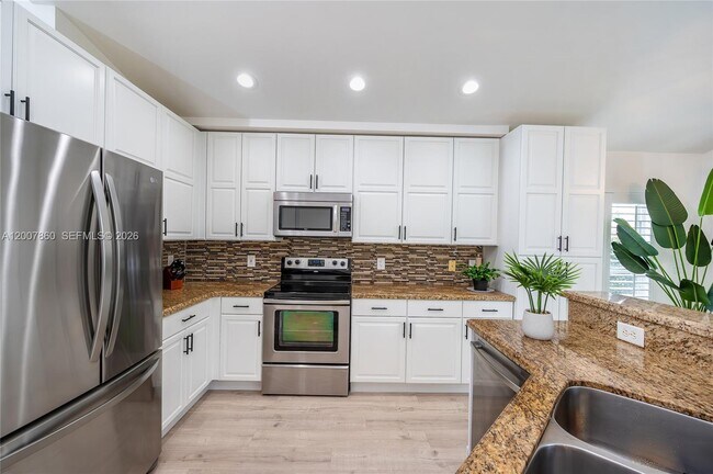 Building Photo - 1381 NW 144th Ave