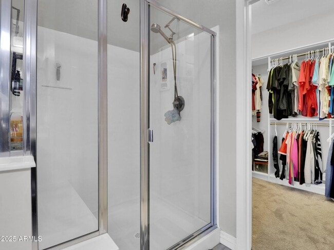 Building Photo - 1866 E Ravenswood Dr