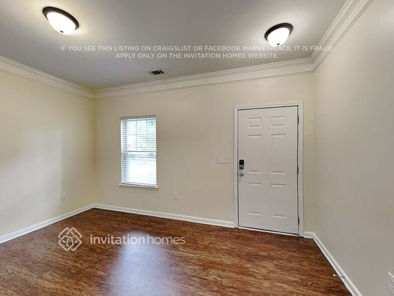 Building Photo - 999 Rock Hill Pkwy