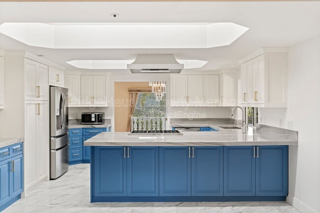 Building Photo - 4204 Explorer Ct