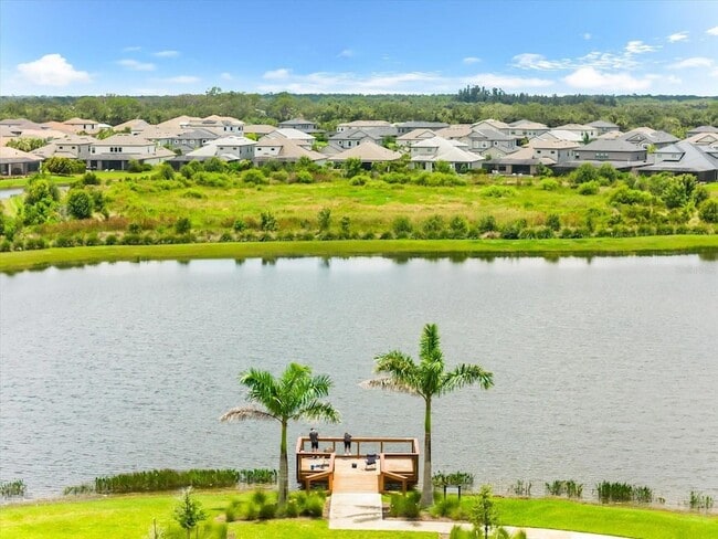 Building Photo - 8765 Daybreak St