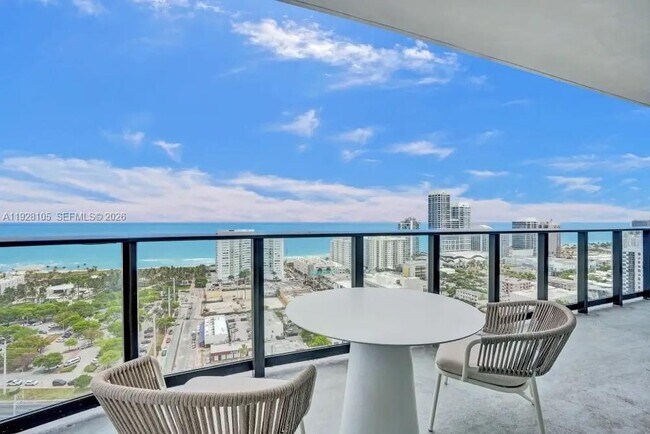 Building Photo - 580 72nd St