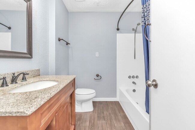 Building Photo - 13406 Splintered Oak Dr