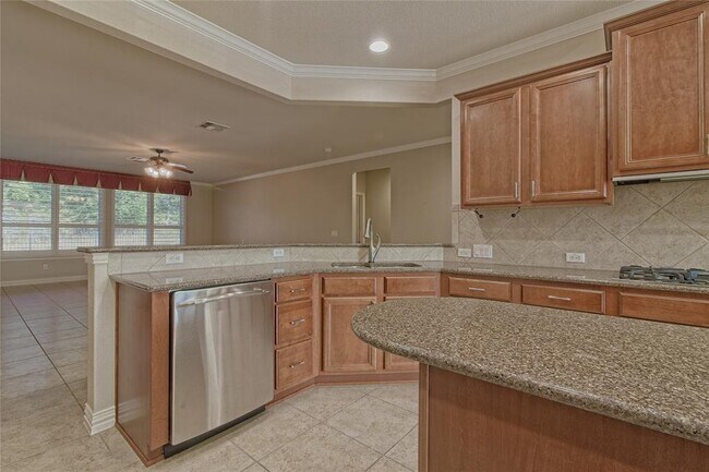 Building Photo - 411 Capote Peak Dr