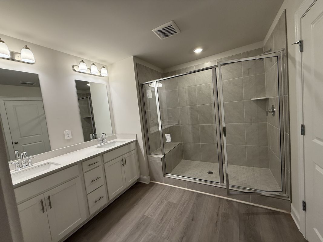 Building Photo - 4175 Holland Grv Rd