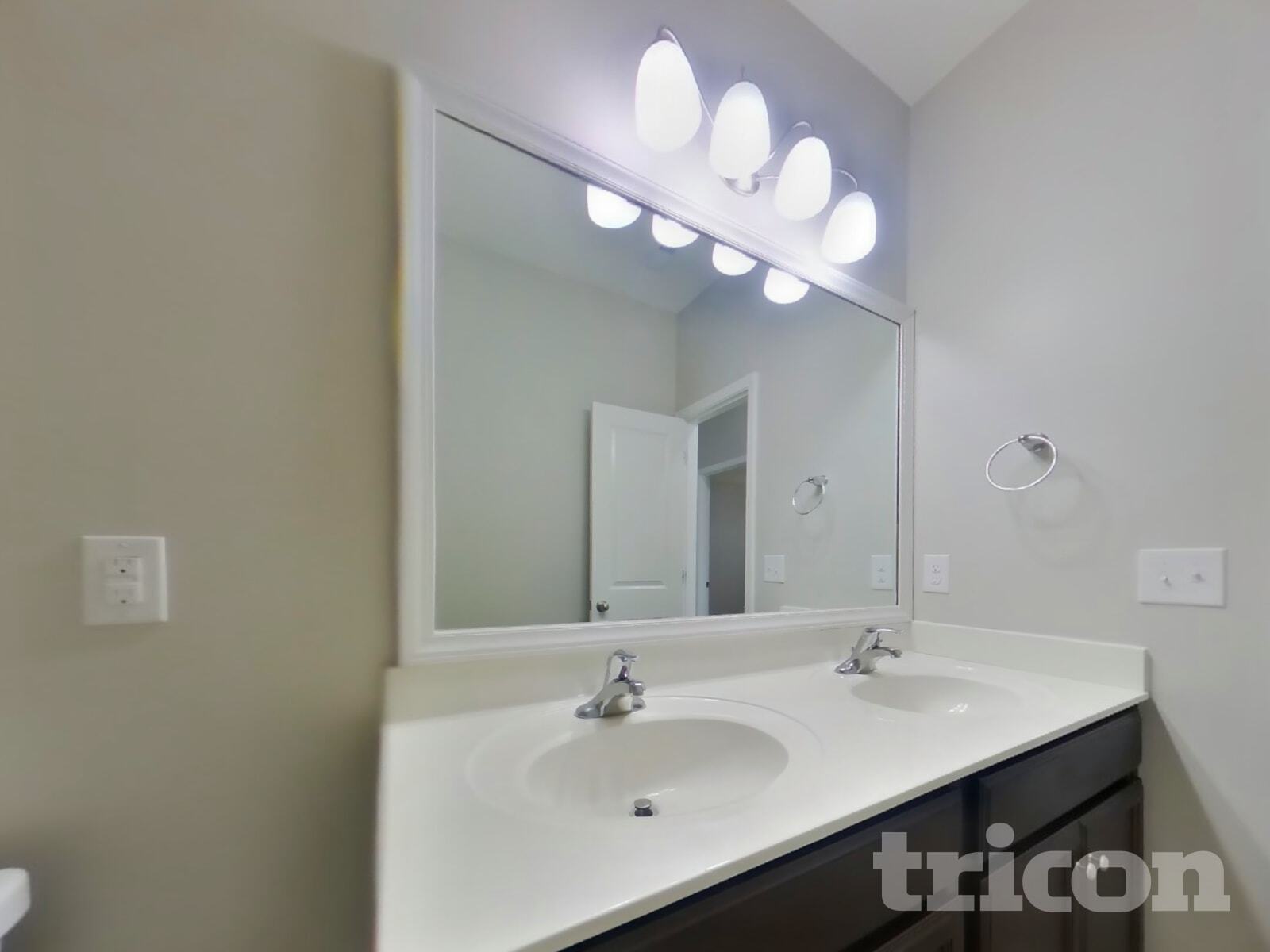 Building Photo - 909 Wild Lilac Ct