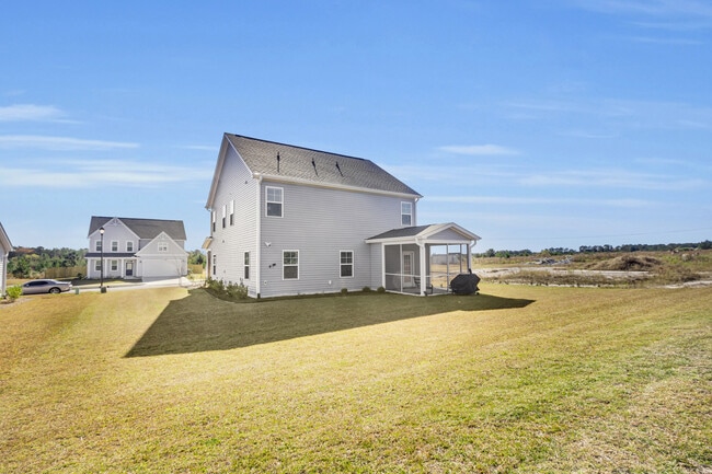 Building Photo - 254 Clear View School Rd