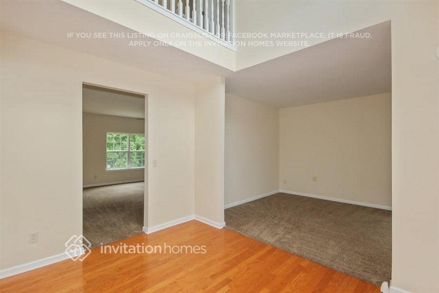 Building Photo - 1592 Ewing Farm Dr