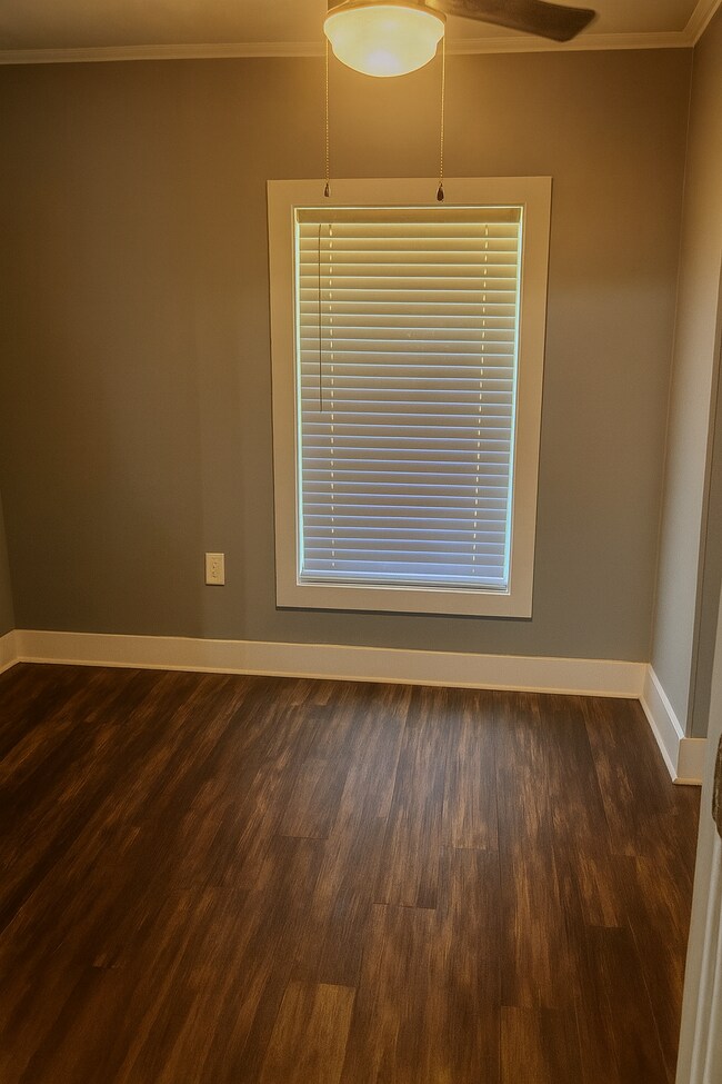 Building Photo - 260 Balkcom Ave