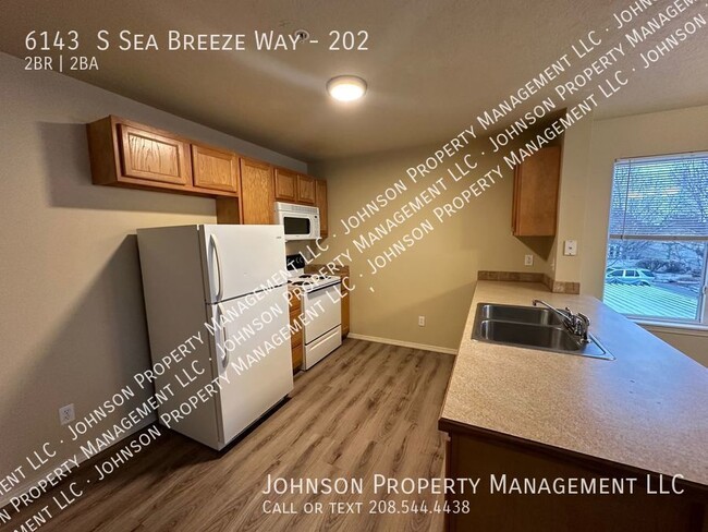 Building Photo - Beautiful South Boise apartments close to ...