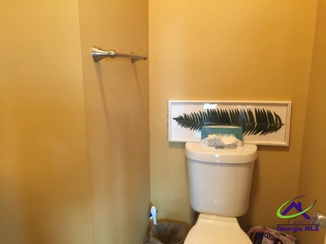 Building Photo - 260 Southland Station Dr