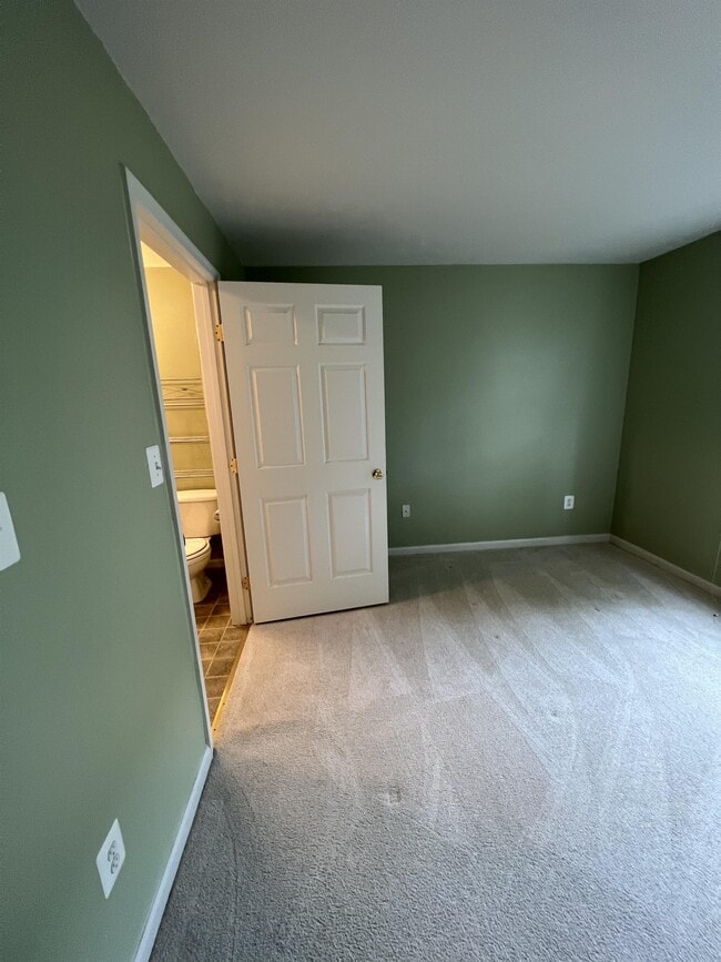 Building Photo - 500 Marshall Ct