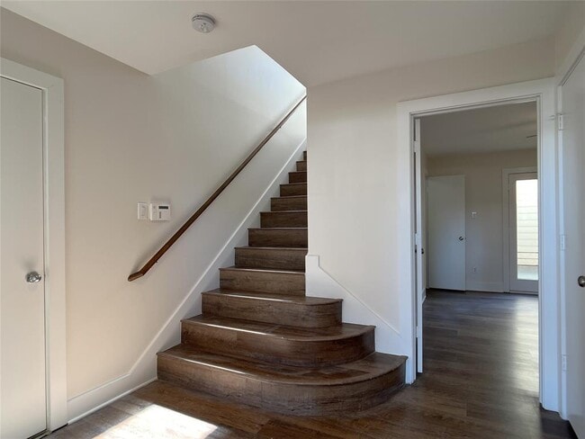 Building Photo - 5899 Fairdale Ln