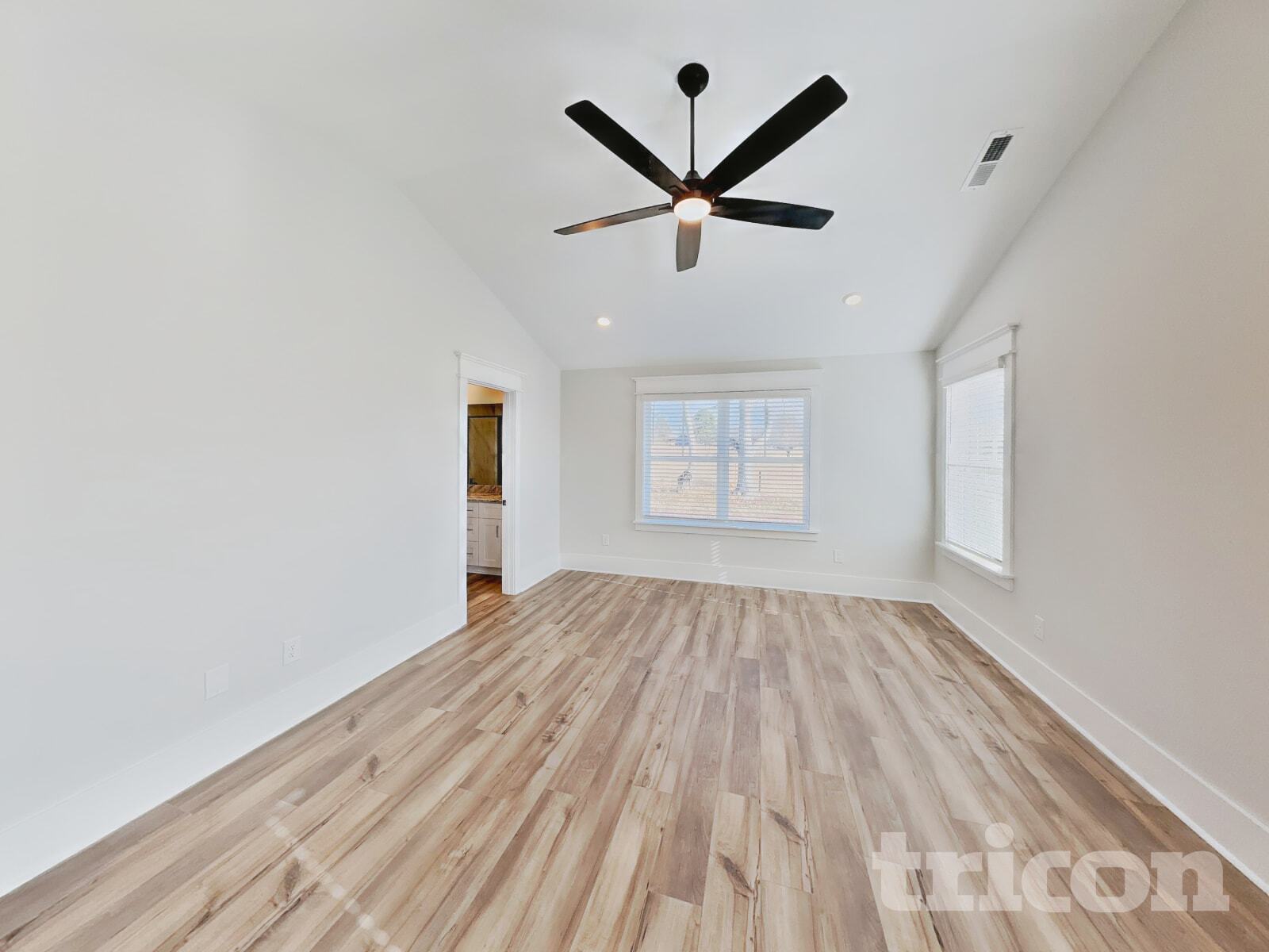 Building Photo - 544 Kingwood Ln