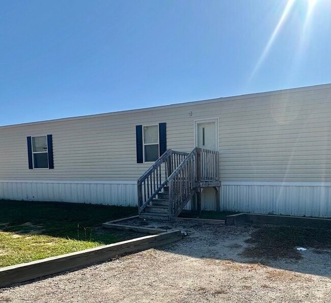 Building Photo - 508 Blakley Dr