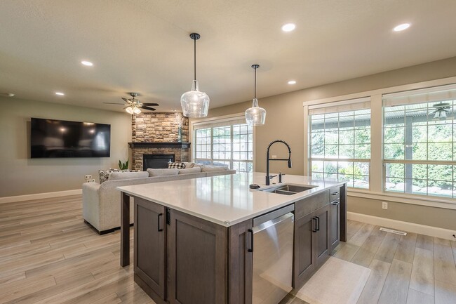 Building Photo - Stunningly Upgraded 4-Bedroom Home in Prime Eagle Location