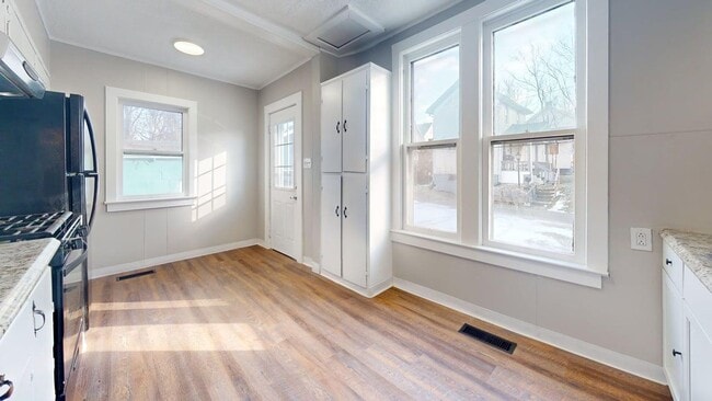 Building Photo - Beautifully Renovated 3-Bedroom Home in NE Canton