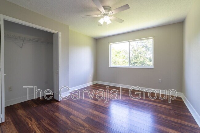 Building Photo - 13321 Moss Park Ridge Dr