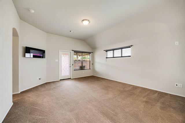 Building Photo - 2133 Blakely Ct