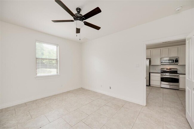 Building Photo - 3007 Sea Jay Dr