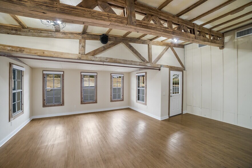 Building Photo - 19827 FM 306