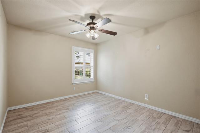 Building Photo - 900 Muirfield Dr