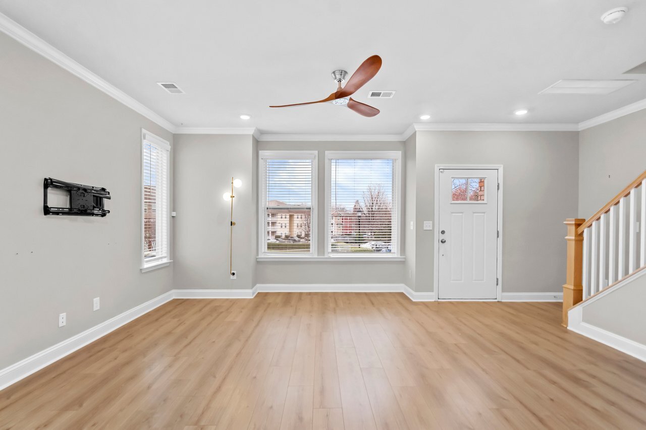 Building Photo - 1515 Hidden Falls Rd