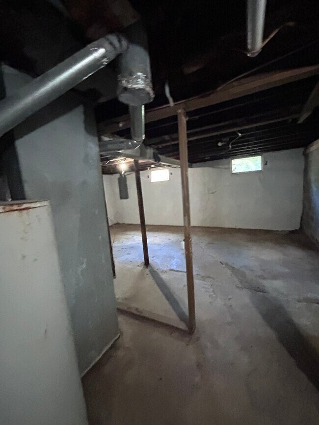 Building Photo - 7534 Blanding Dr