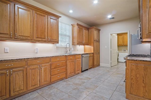 Building Photo - 1854 Yorkshire Cir