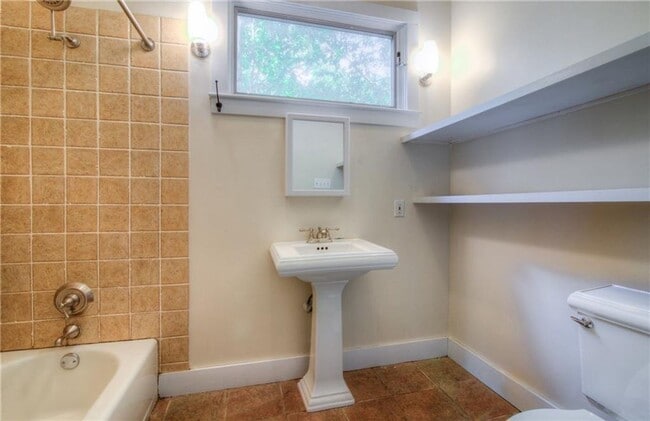 Building Photo - 4517 Avenue F